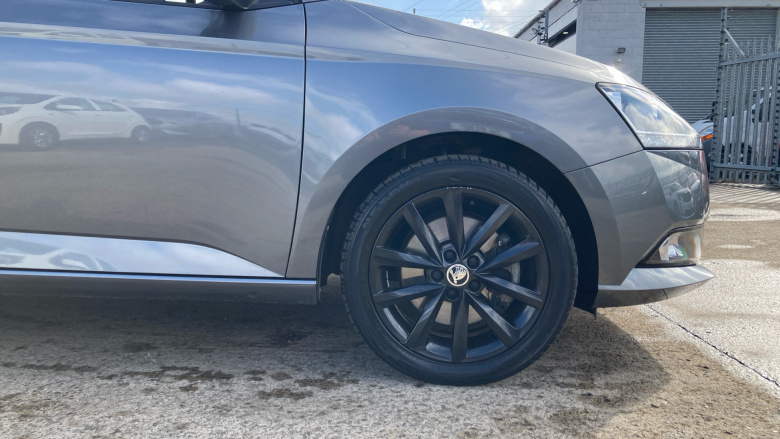 Skoda Fabia 1.0 TSI Black Edition 5dr DSG Petrol Estate